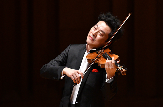 ▲吕思清 | 中国企业家俱乐部特别成员、著名小提琴家